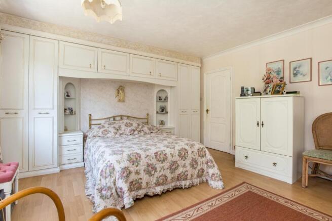 Bedroom (P)