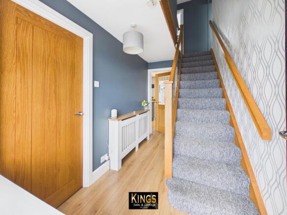 4 bed Detached for sale Image 10