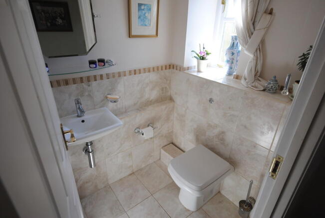 Photo 10