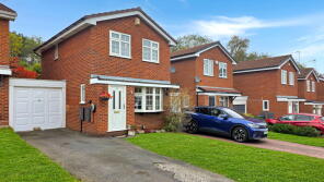 10, Fulbrook Way, Manchester M29 8WZ