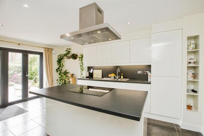 3 bed End of Terrace for sale Image 5
