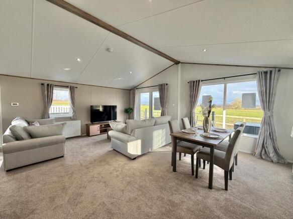 2 bed Lodge for sale Image 8