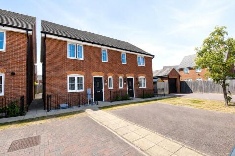 Cavell Mews, Flitwick, Bedfordshire, MK45