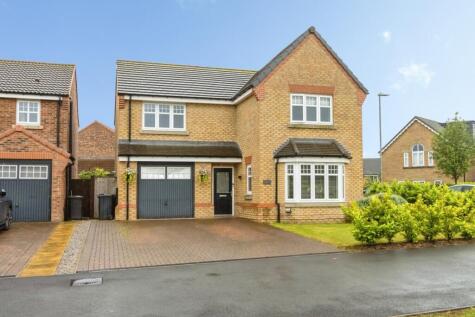 Amberwood Chase, Dewsbury, West Yorkshire, WF12