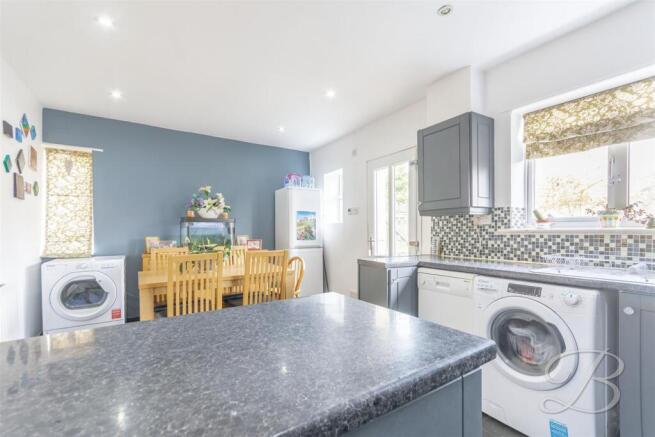 WXXp_GlrDkaAnxYX07vBrw.jpg