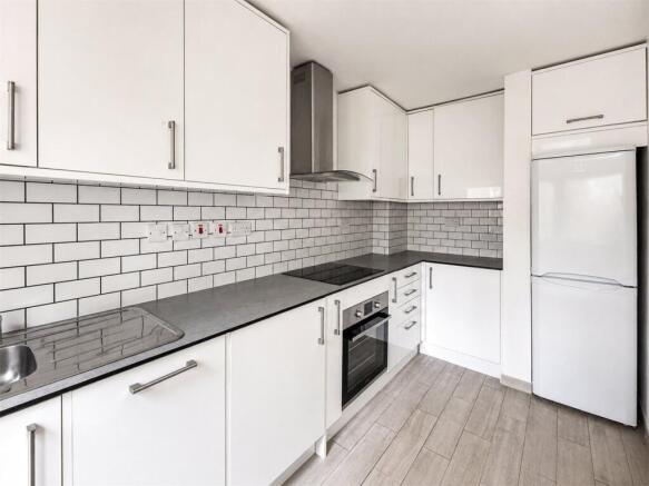 Cedars Road, London, United Kingdom, SW4 photo 4