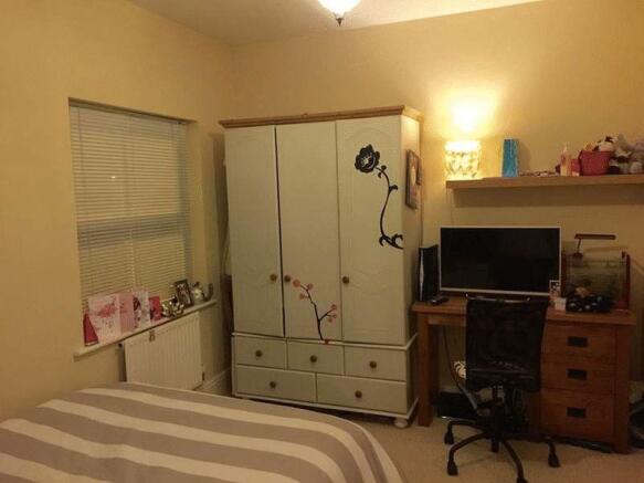 Photo 12