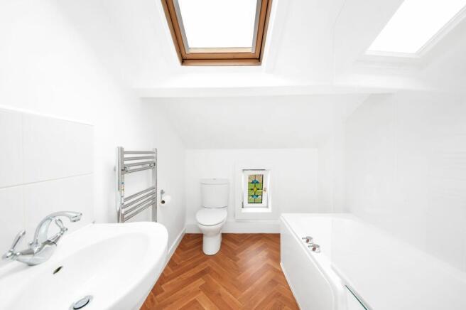 HOUSE BATHROOM