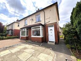 6, Robertson Avenue, Brighouse HD6 3ER