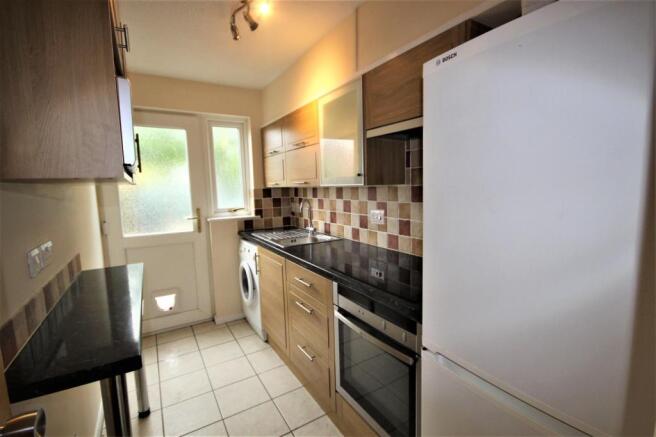Kitchen (2)