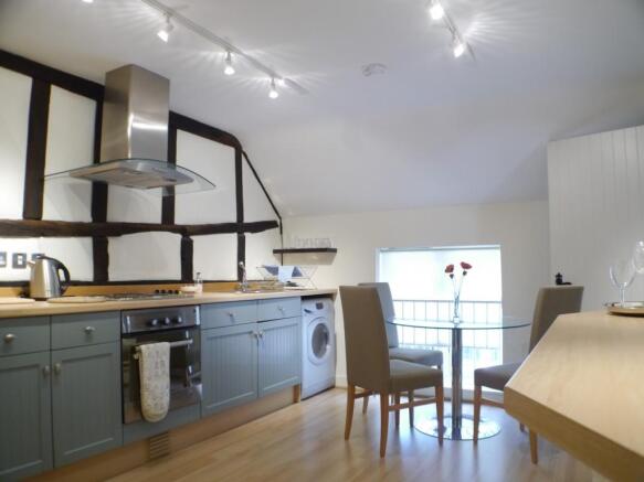 Kitchen and Dining R