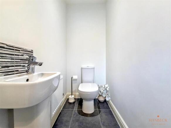 3 bed House for sale Image 9