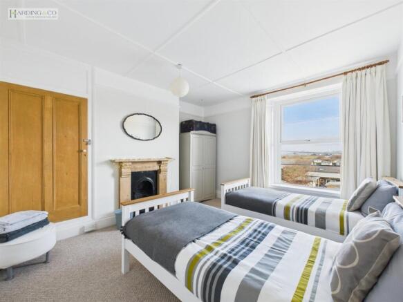 Bedroom 3.jpg