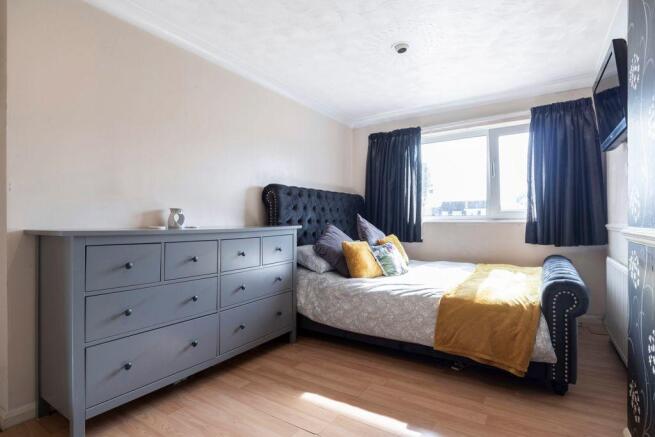 Bedroom 1 (Double)