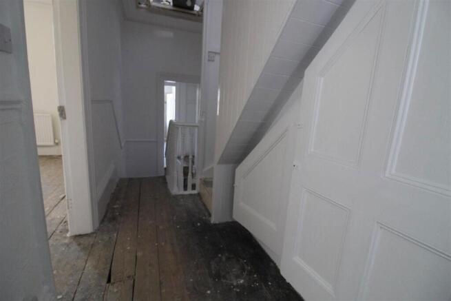 5 bed Terraced for sale Image 7
