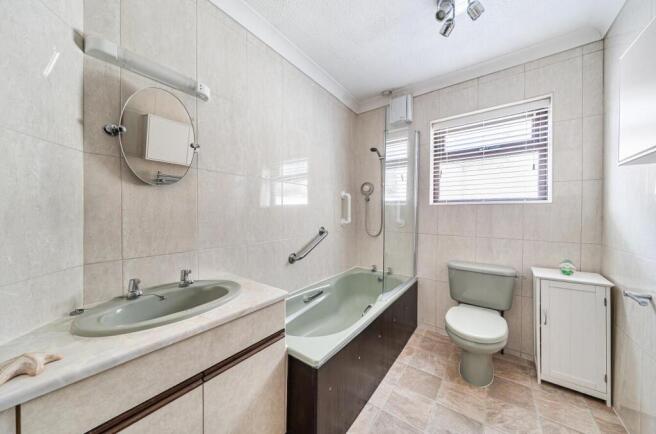 3 bed Terraced for sale Image 7