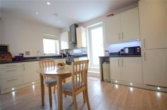 Kitchen 2