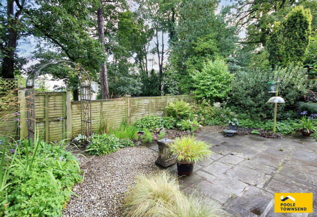 Photo 24