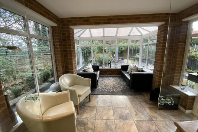 SUN ROOM 