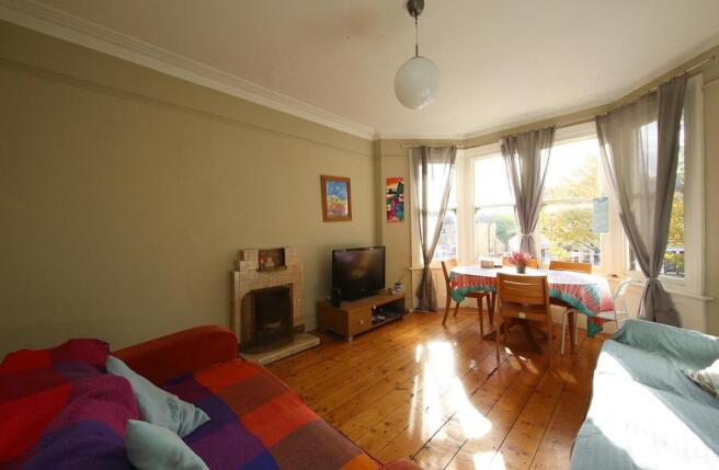 277a Albany Rd 0945.