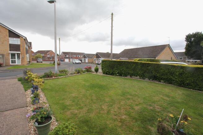 Front Garden &...