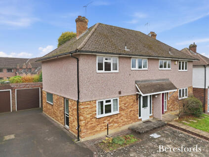 Woodway, Shenfield, CM15