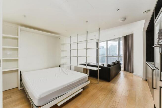 Studio Room