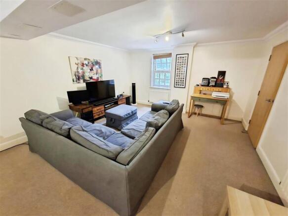 Lounge Area