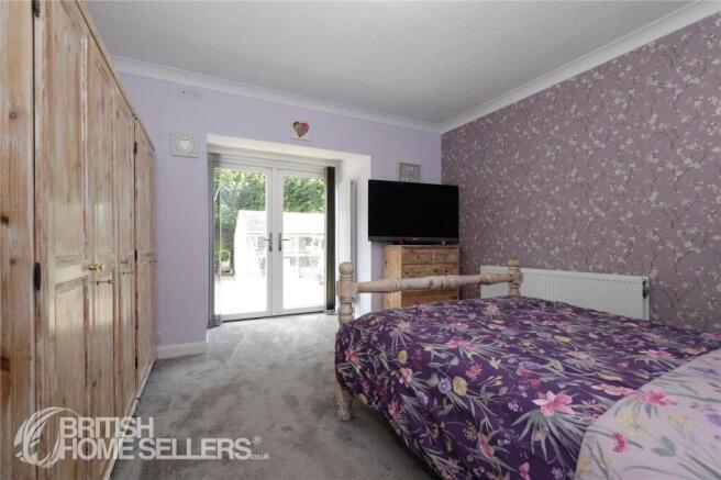 3 bed Bungalow for sale Image 12