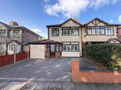 Rosslyn Avenue, Maghull