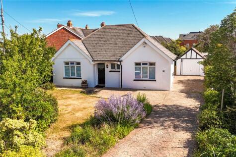 Hobart Road, New Milton, Hampshire, BH25