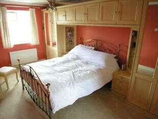 MASTER BEDROOM: