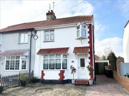 63, Cricketfield Grove, Leigh-on-sea SS9 3EJ