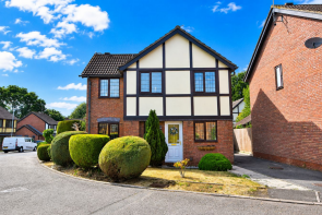27, Stuart Close, Northampton NN4 9YZ