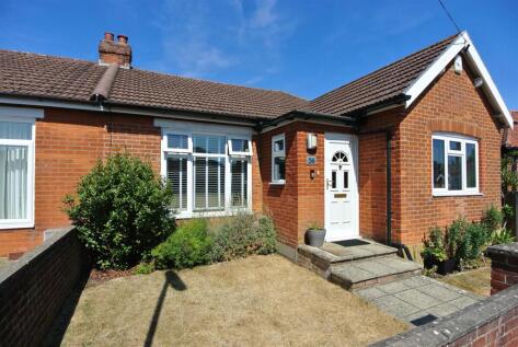 Vegal Crescent, Englefield Green, Egham