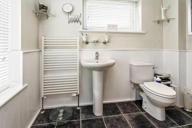 Ensuite