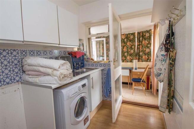 UTILITY ROOM