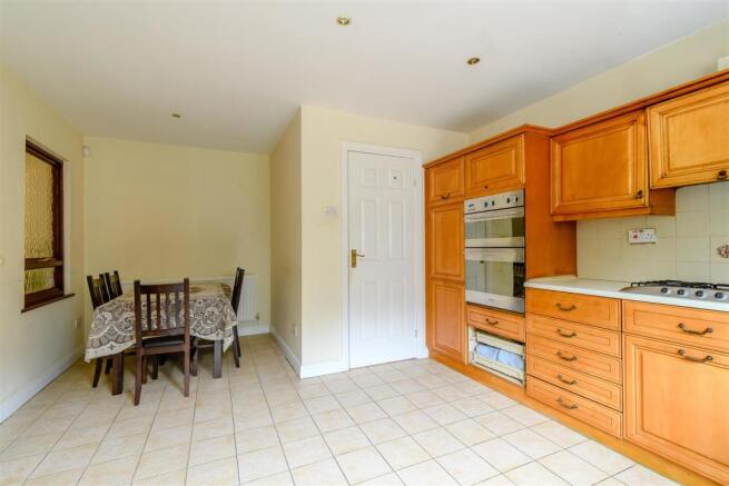 8469923-interior27.jpg