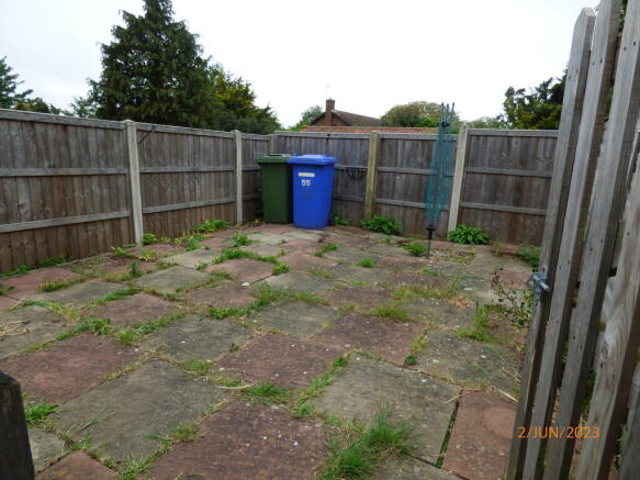 Photo 10