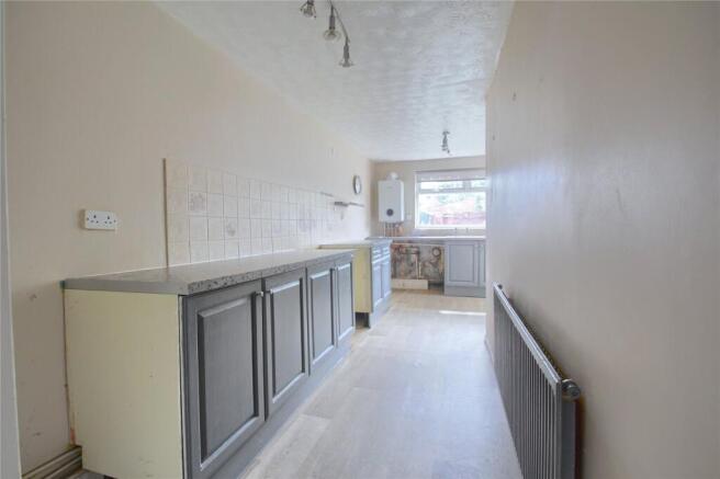 3 bed Terraced for sale Image 8