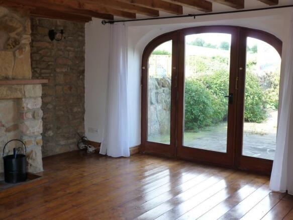 Spacious lounge