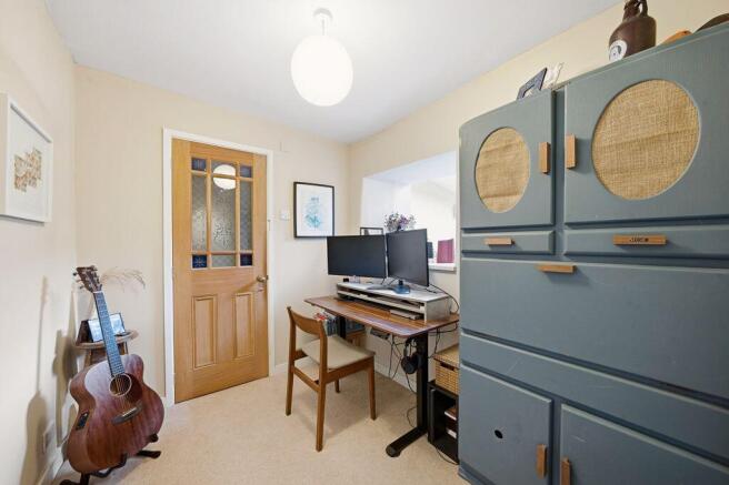3 bed Semi-Detached for sale Image 7