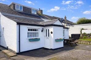 11a, Nanhayes Row, Newquay TR8 5NB