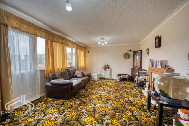 _D759242_hdr (1)