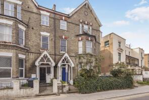 97c, Central Hill, Upper Norwood, London SE19 1BY