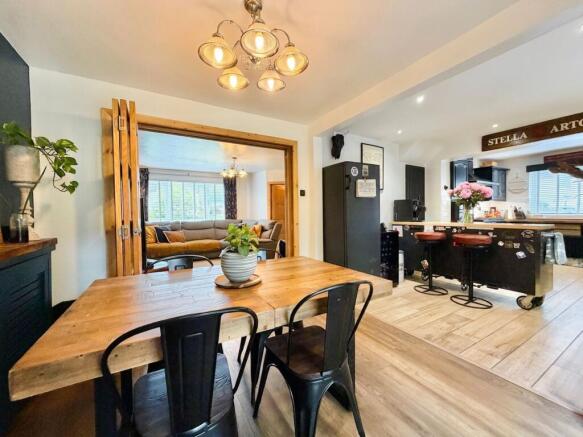 Dining Kitchen