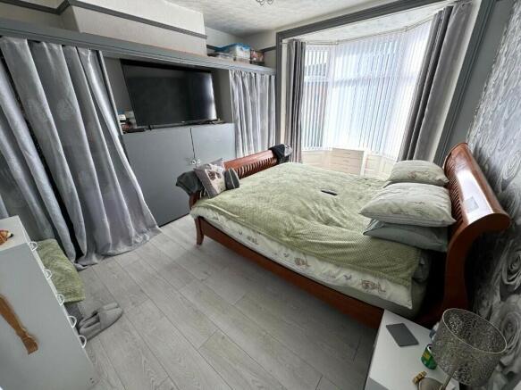 BEDROOM 1