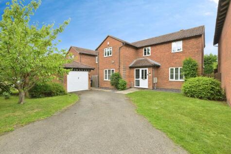 Poitiers Court, NORTHAMPTON