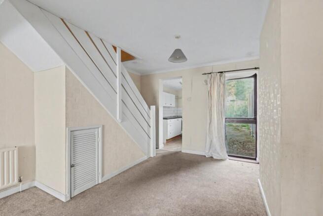 Cowper Road, Sittingbourne, Kent, ME10 3AL photo 4