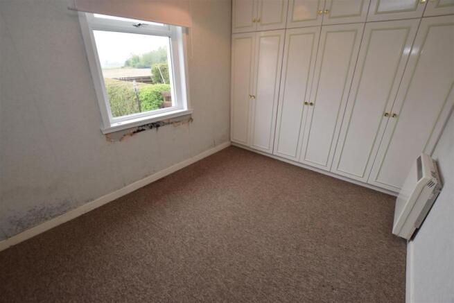 Bedroom 2.JPG
